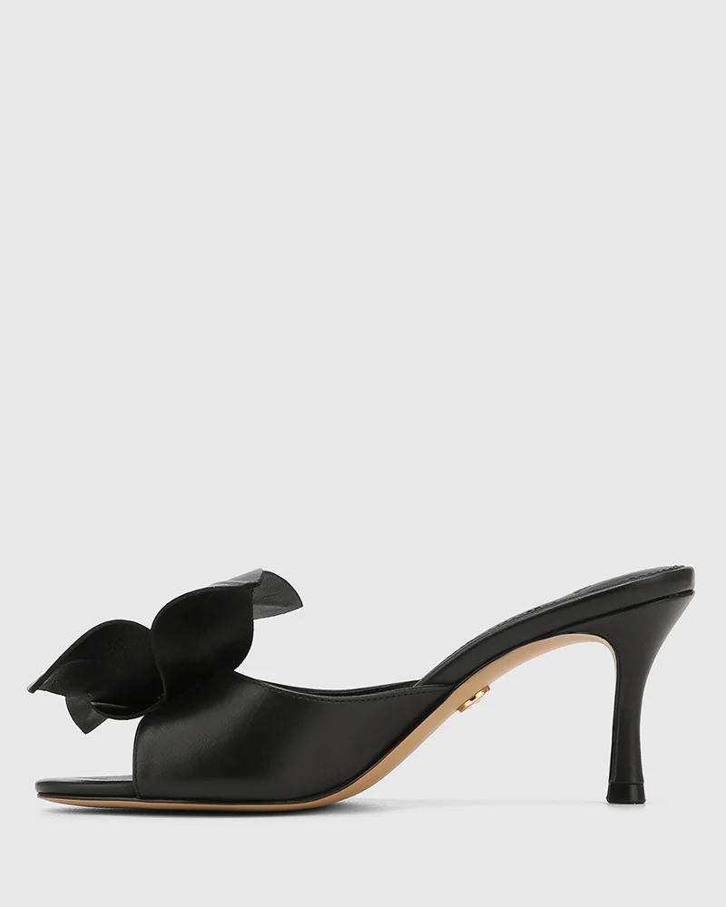 Oliva Black Leather Mule - Image 6